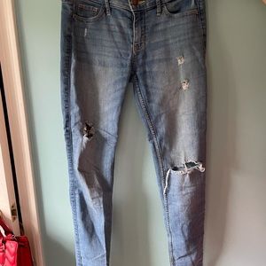 Low rise skinny jeans